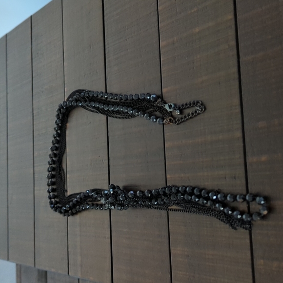 Necklace with multiple chains - Picture 1 of 3